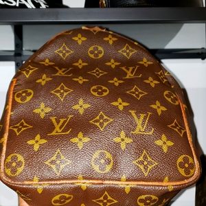 Louis-vuitton speedy 35
